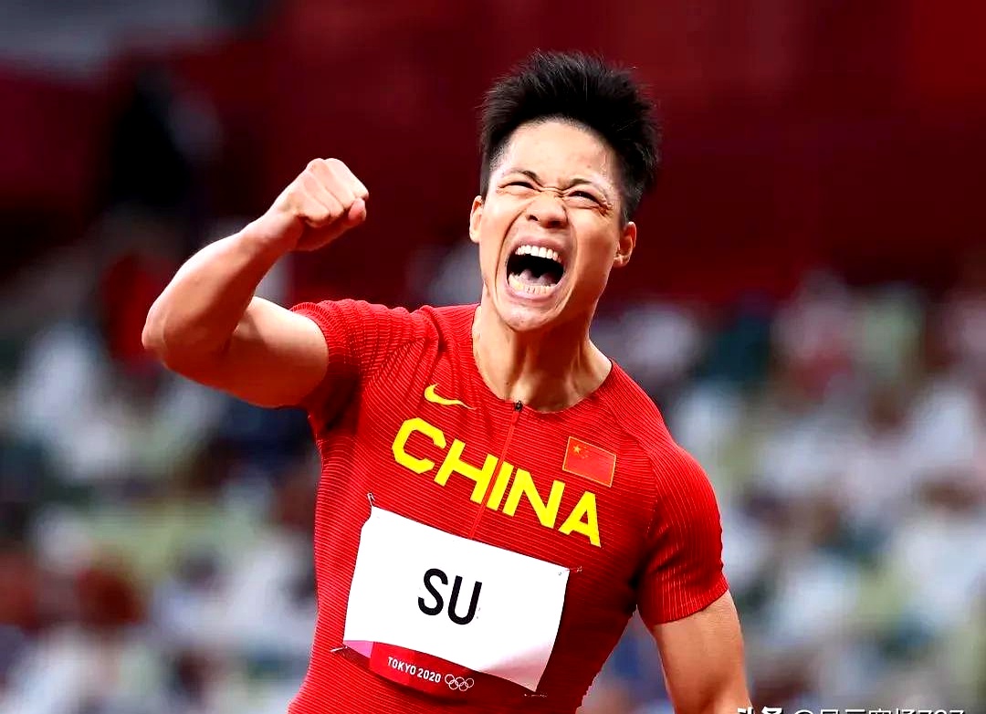 运动员突破自我，刷新个人最佳