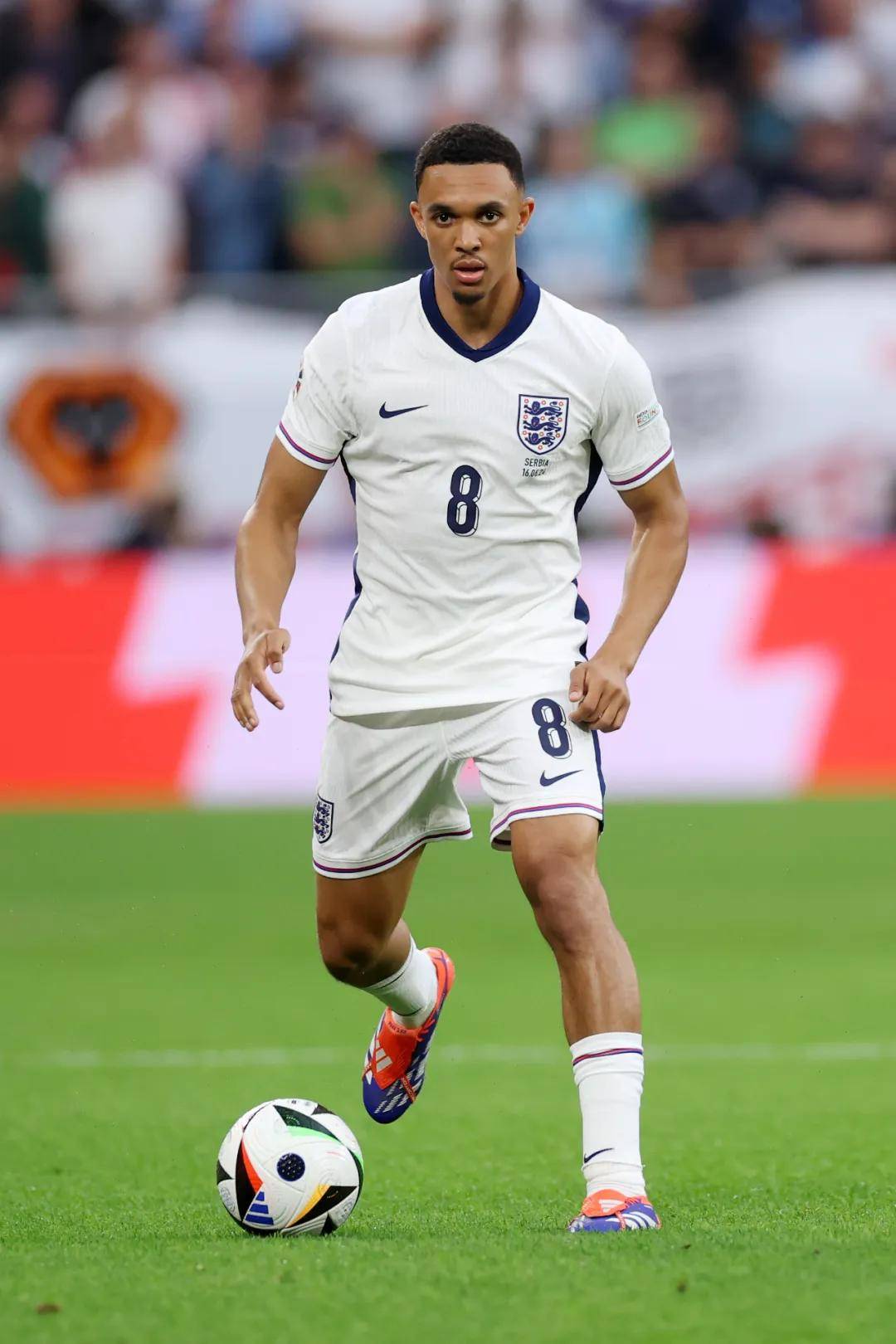 ysbSPORTS-英超传闻：一支中东豪门欲投资购入英格兰球队