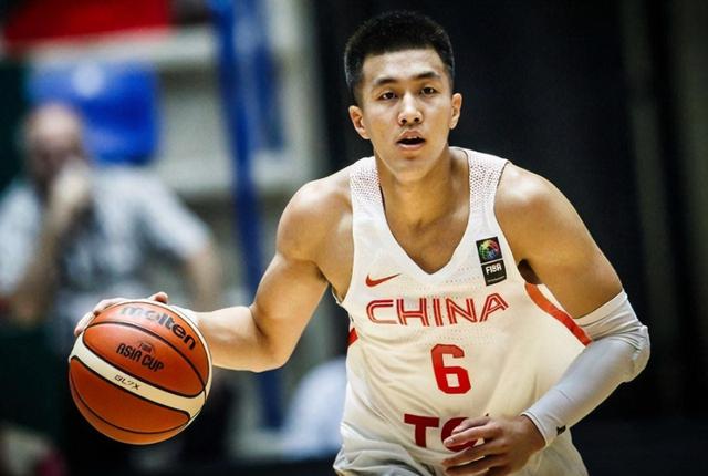 ysbSPORTS-江苏男篮突破青海防线，豪取胜利