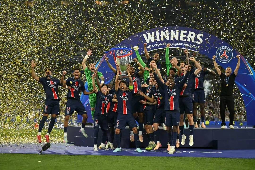 ysbSPORTS-热门球队赢得关键比赛晋级32强