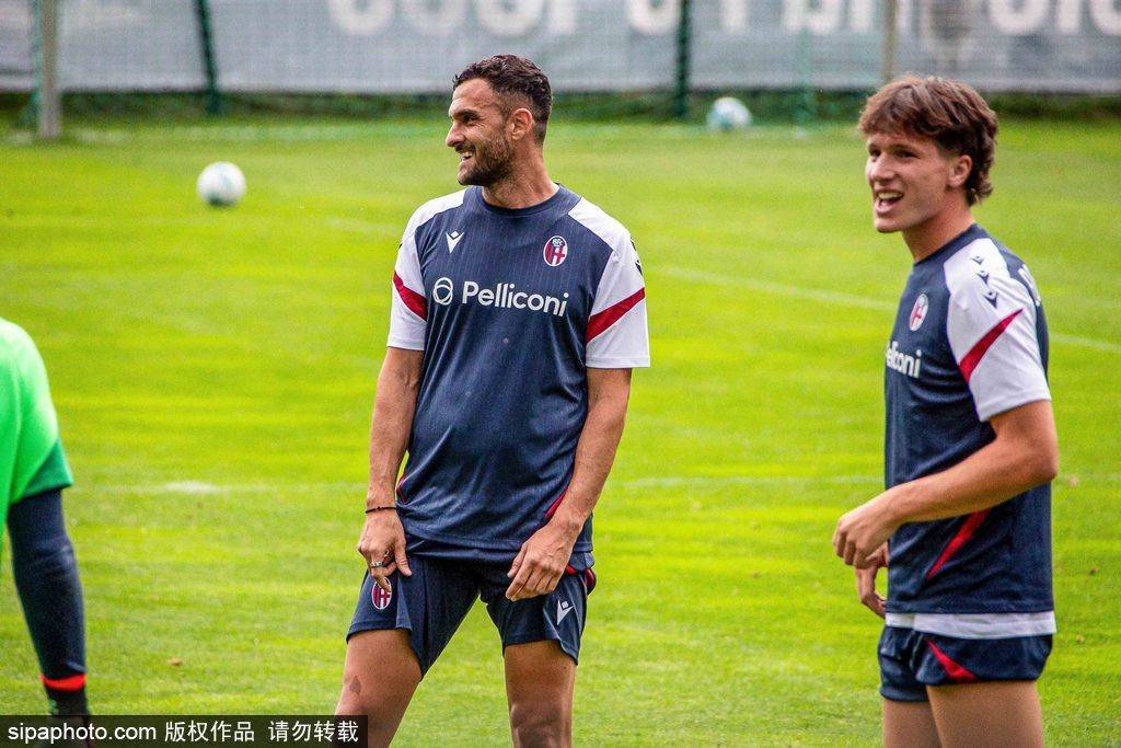 塞尔维亚前锋米特洛维奇转会德甲联赛 塞尔维亚前锋米特洛维奇转会德甲联赛