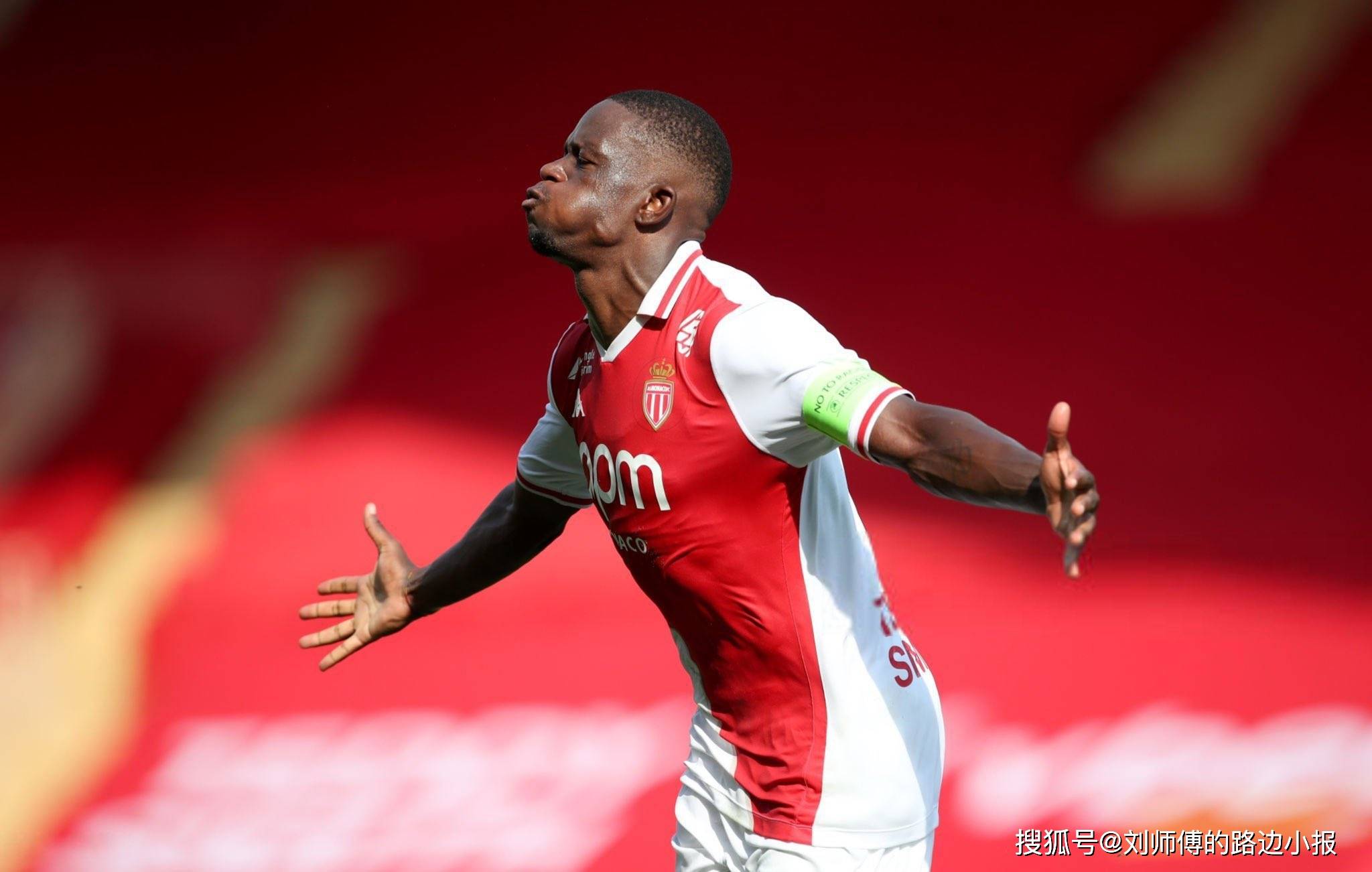 易胜博体育-摩纳哥球员接受训练备战欧冠比赛