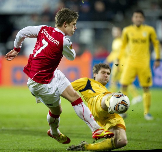 ysbSPORTS-阿尔克胜利，连克对手