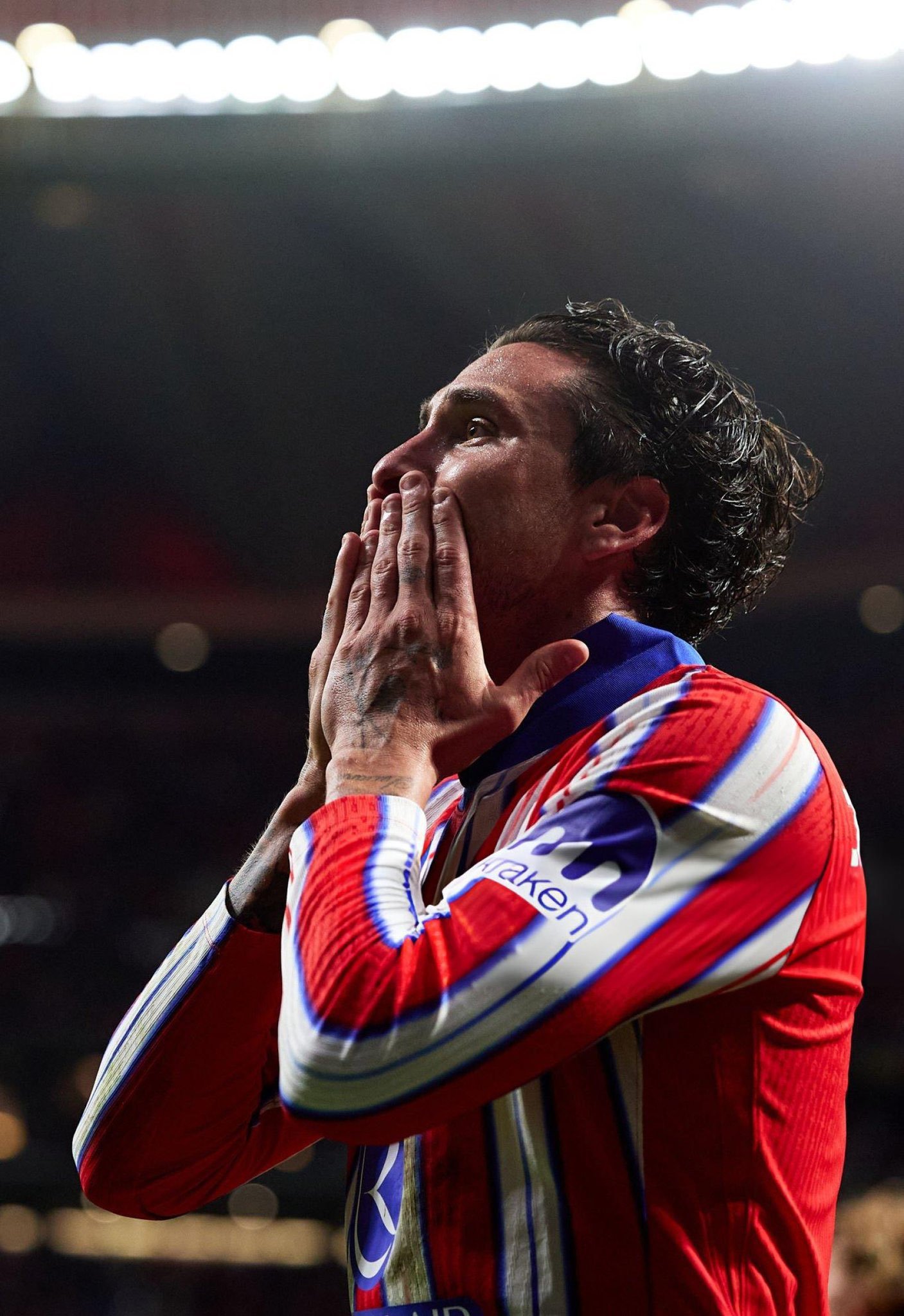 马德里竞技遭遇尤文图斯，双方握手言和