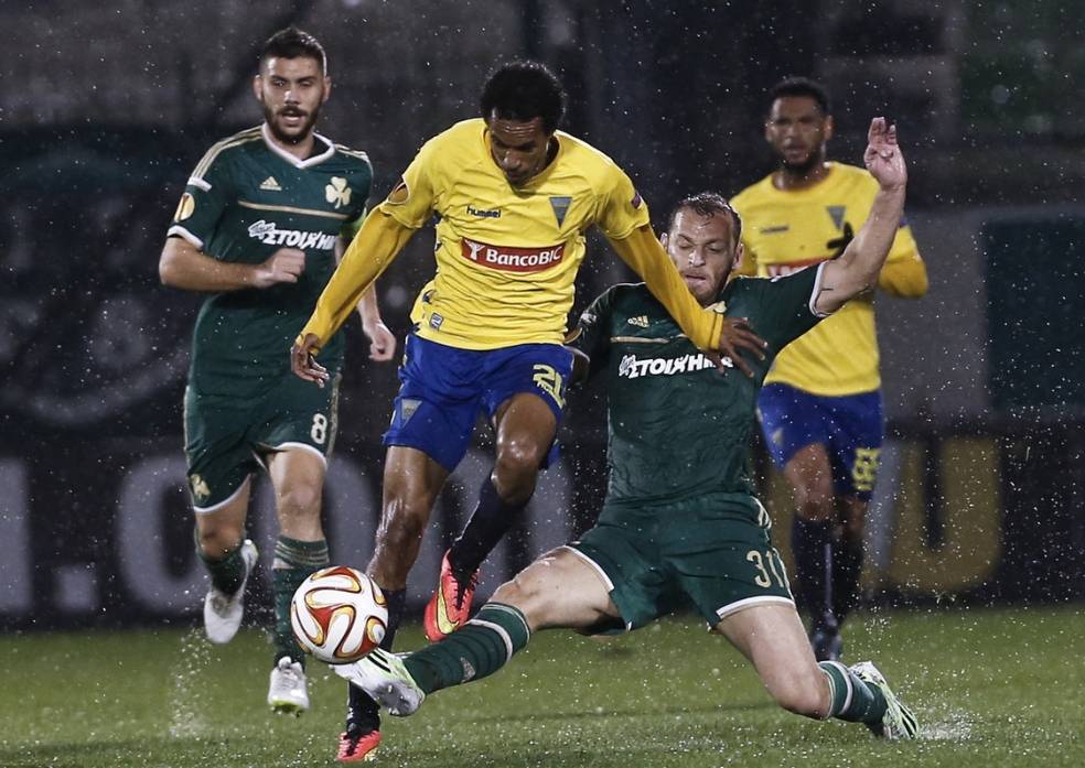 易胜博体育官方网站-比赛中，球员们展现出对手不可忽视的竞争力