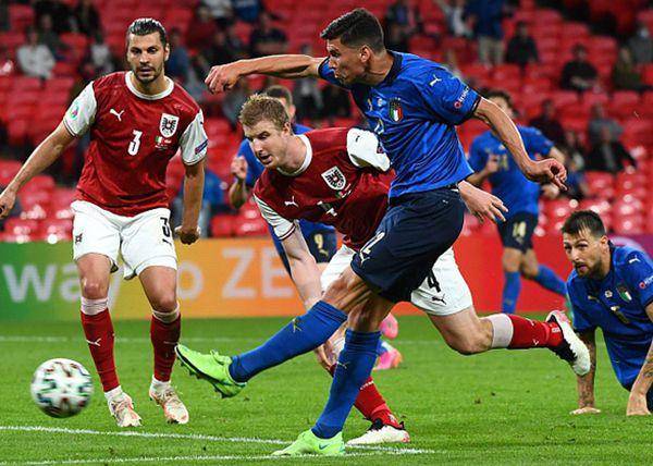 比利时球队连续获胜，强势晋级欧洲联赛下一阶段